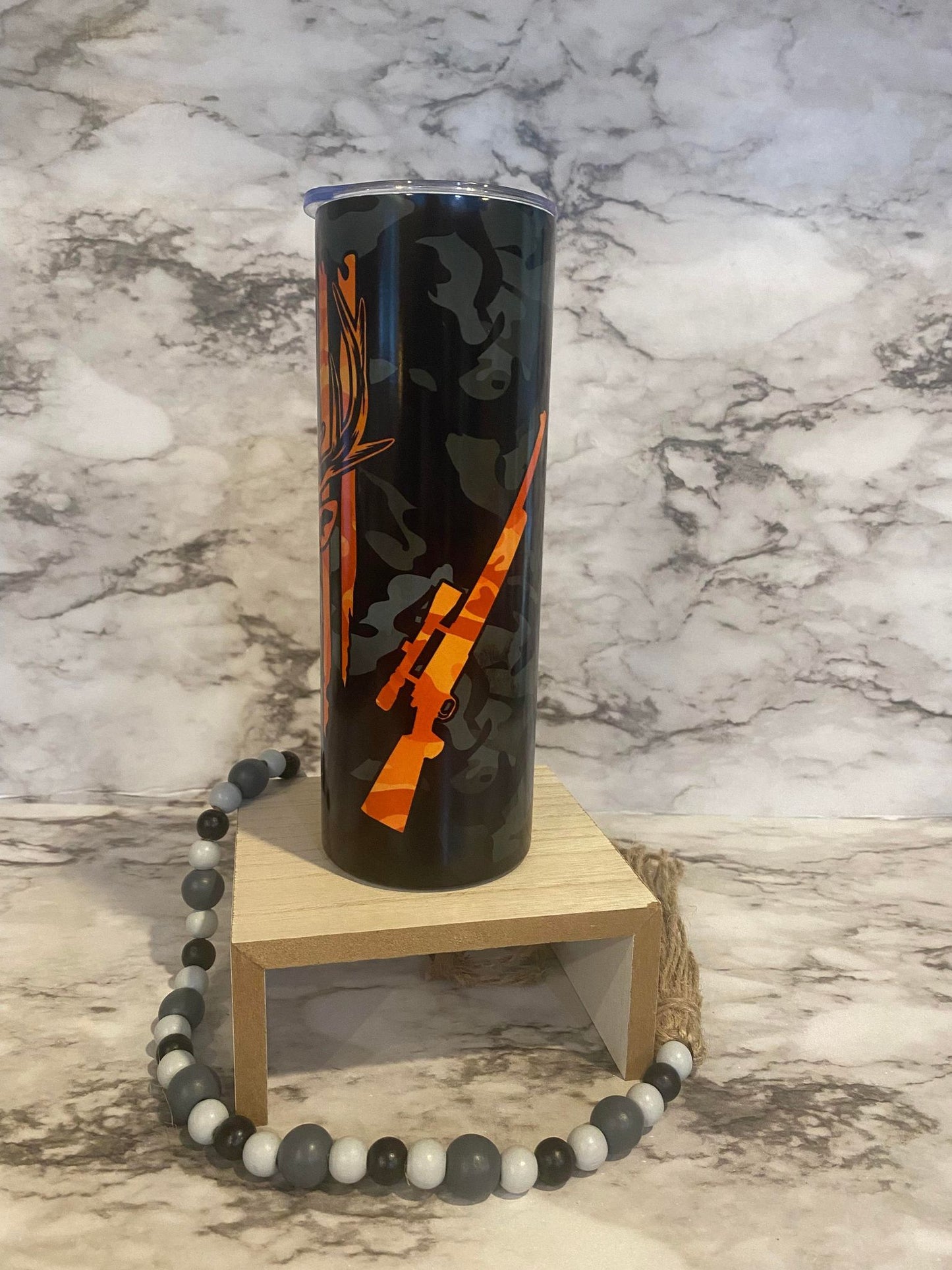 Orange buck with rifles and flag - Skinny Tumbler