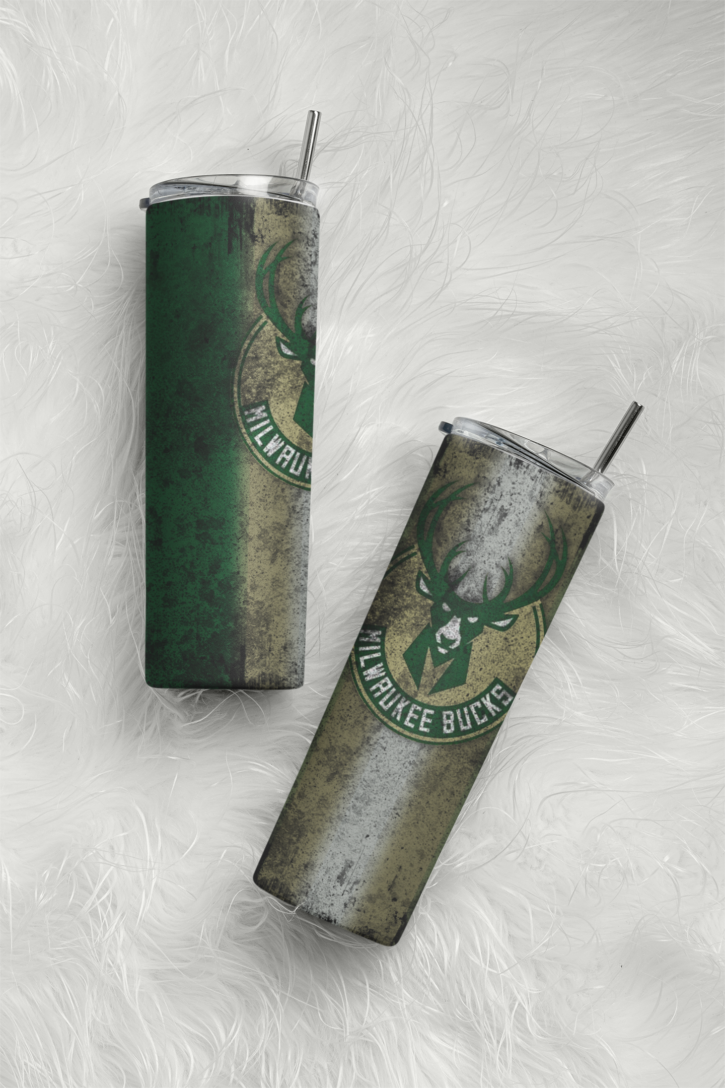 Milwaukee Bucks grunge 20oz Tumbler