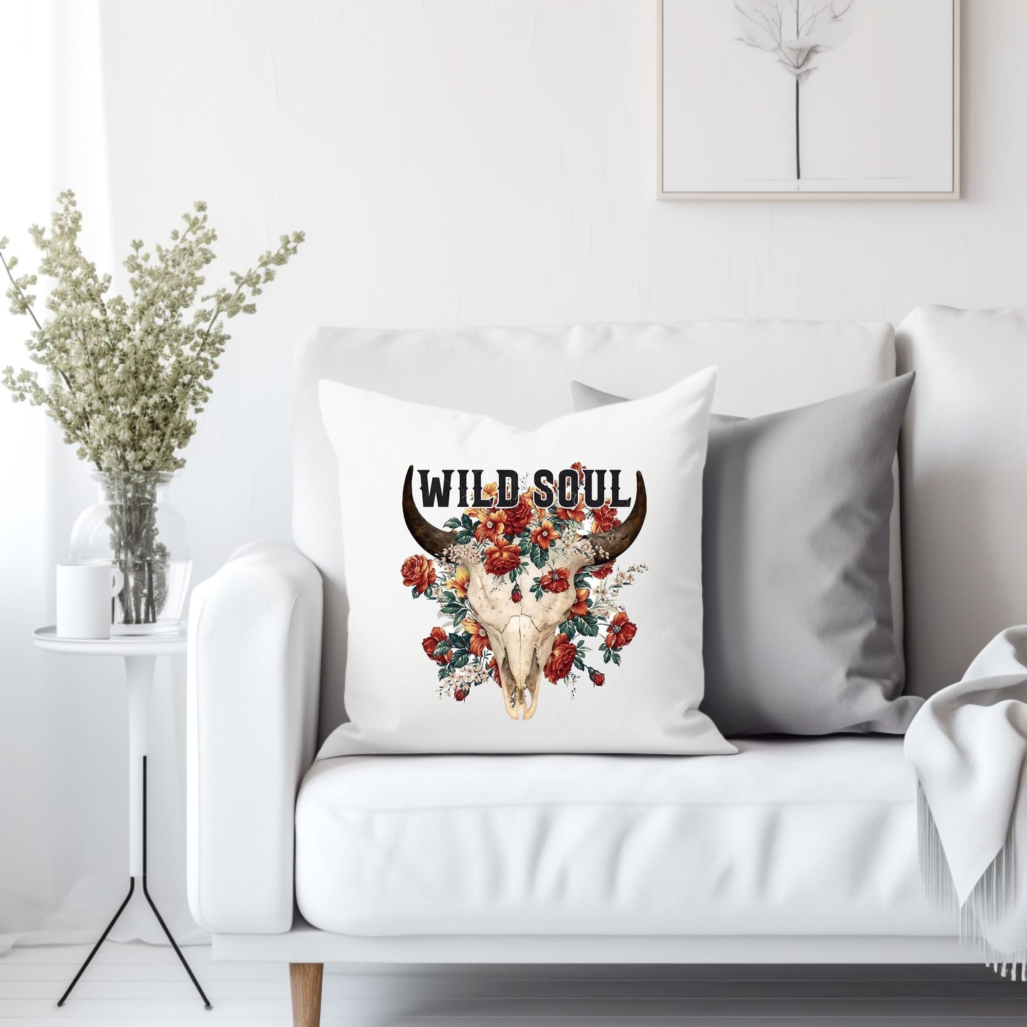 Wild soul - Throw Pillow Cover